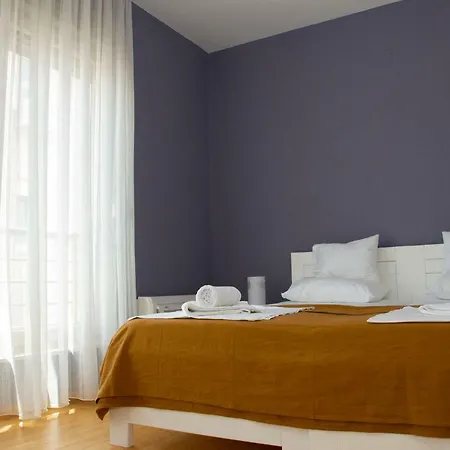 Ina Apartment *